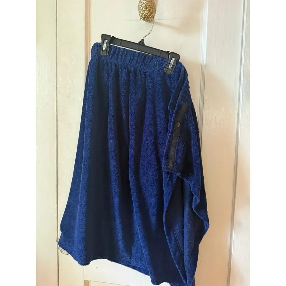 Nautica small/medium dark blue towel wrap